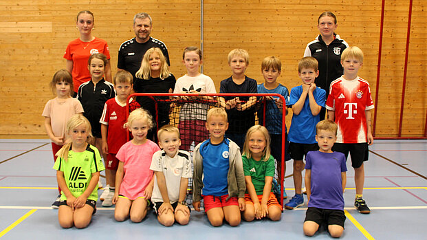 Unihockeyschule | 26/27