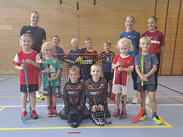 Unihockeyschule | 25/26